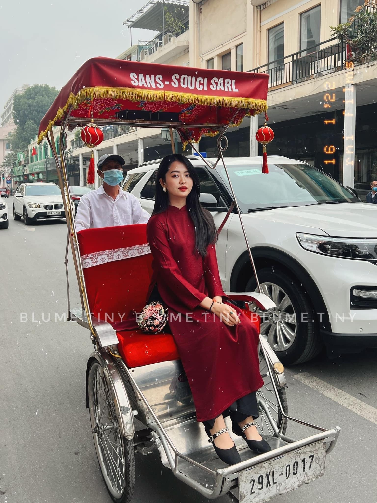 Áo Dài Cách Tân Dáng Xuông May Sẵn , Chất Lụa 2 Tà Cao Cấp.