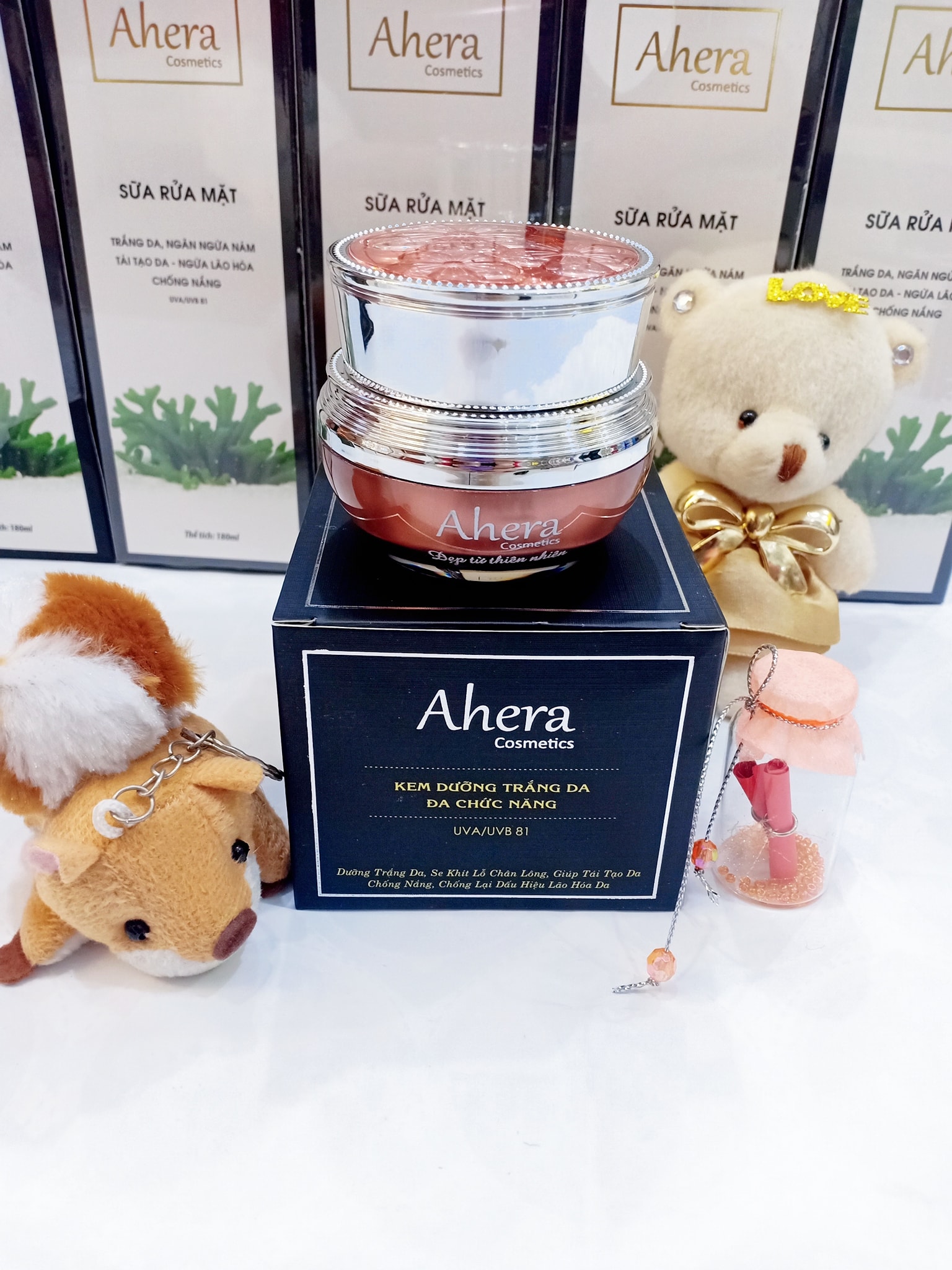 Kem AHERA dưỡng trắng da đa chức năng 25g