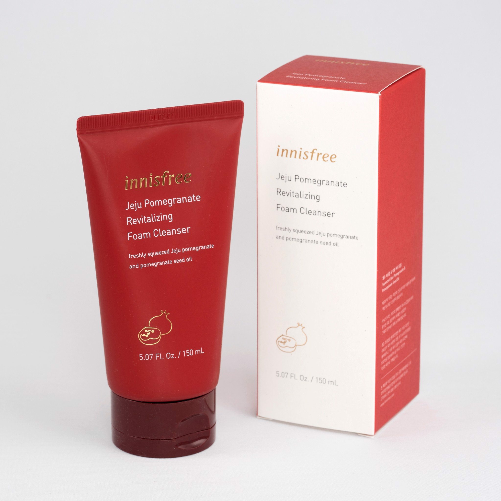Sữa Rửa Mặt Tạo Bọt Làm Sáng Da, Ngăn Chặn Lão Hóa Chiết Xuất Từ Lựu Innisfree Jeju Pomegranate Revitalizing Foam Cleanser 80ml -150ml