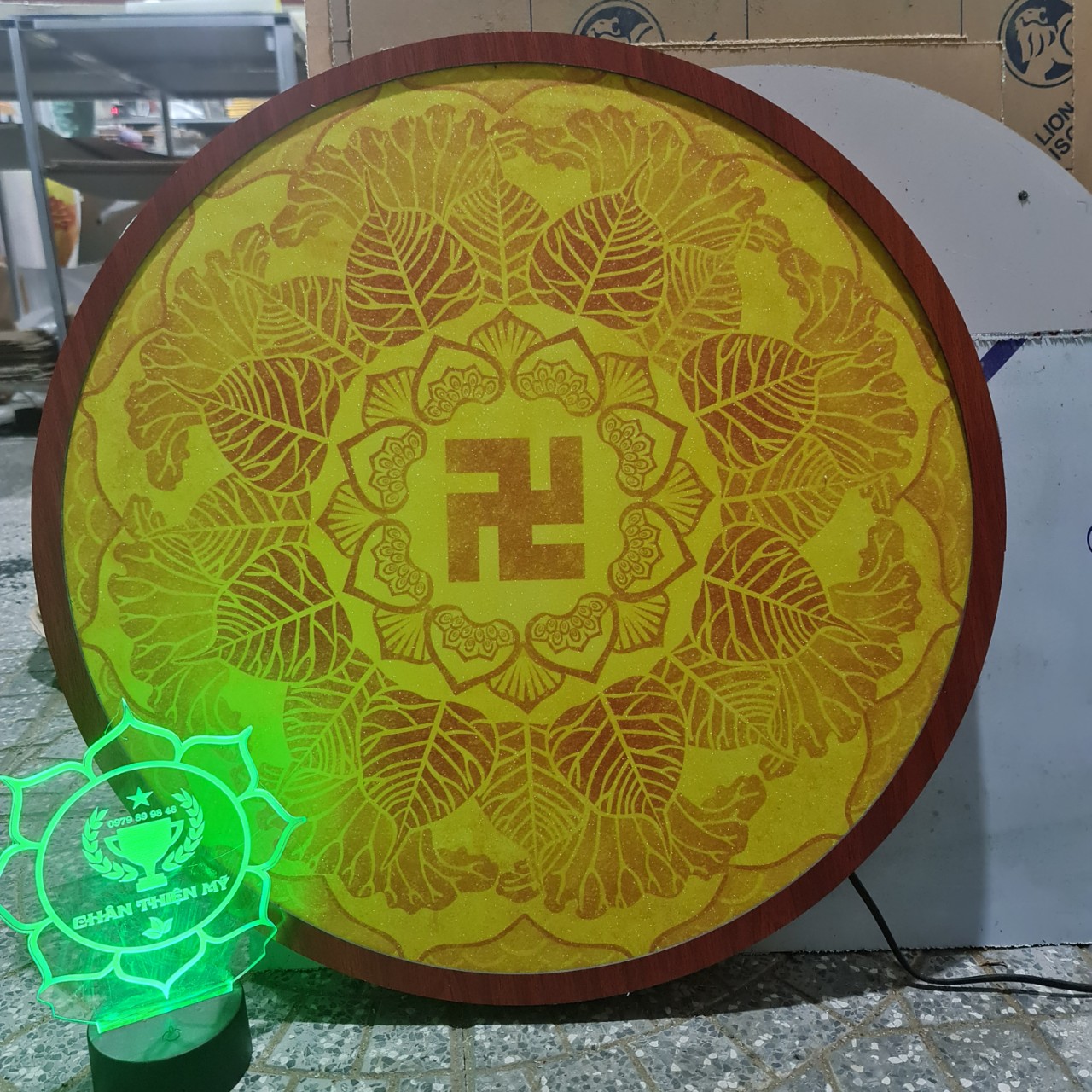 Hào Quang Trúc Chỉ In Phòng Thờ CHÂN THIỆN MỸ, Đèn Phong Thủy Trang Trí Bàn Thờ, Treo Tượng TC-HQ-316