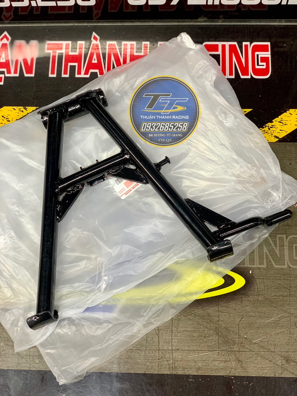 Chống đứng sport / satria / xipo / RGV