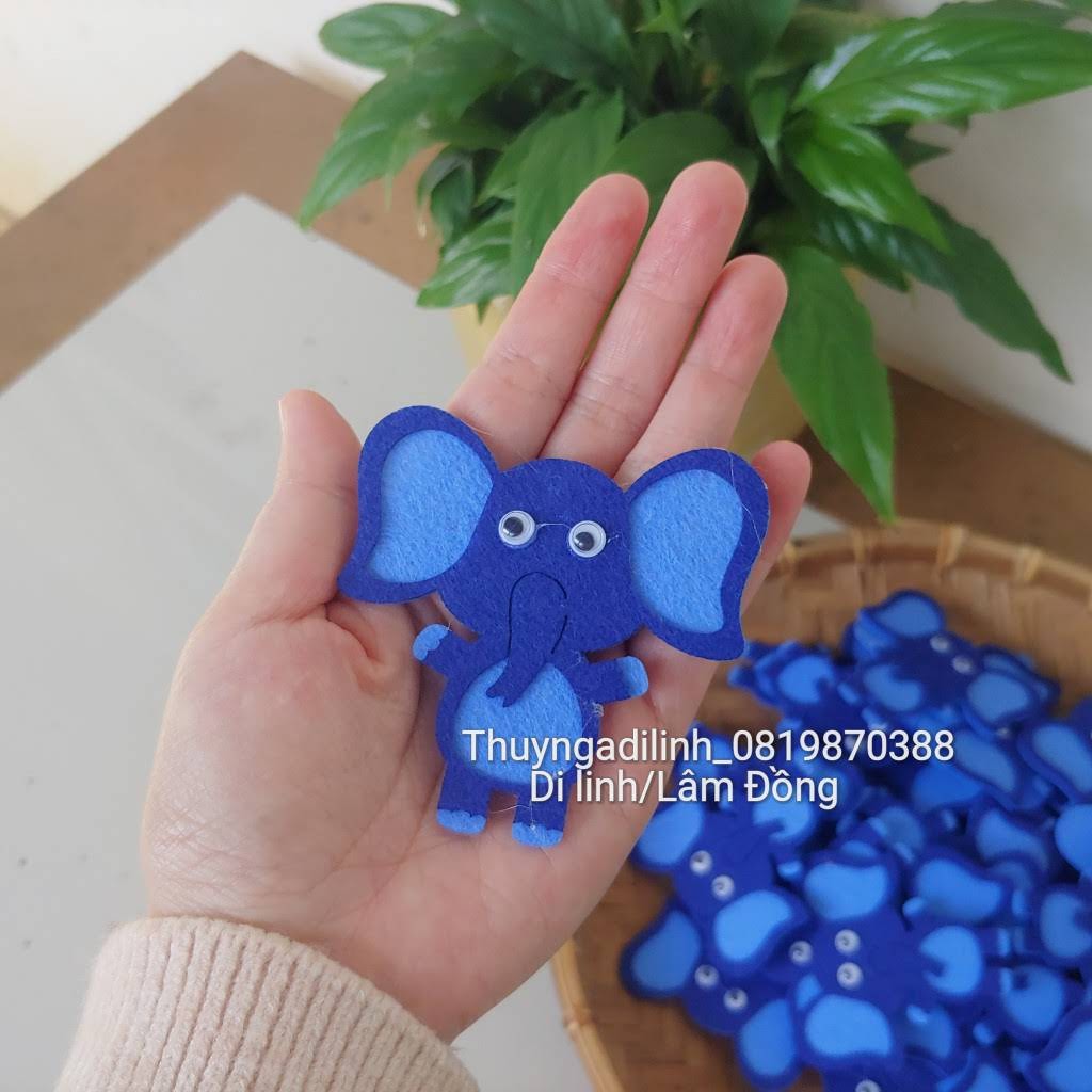 Sét 5 con voi vải nỉ 7cm x7cm mầm non