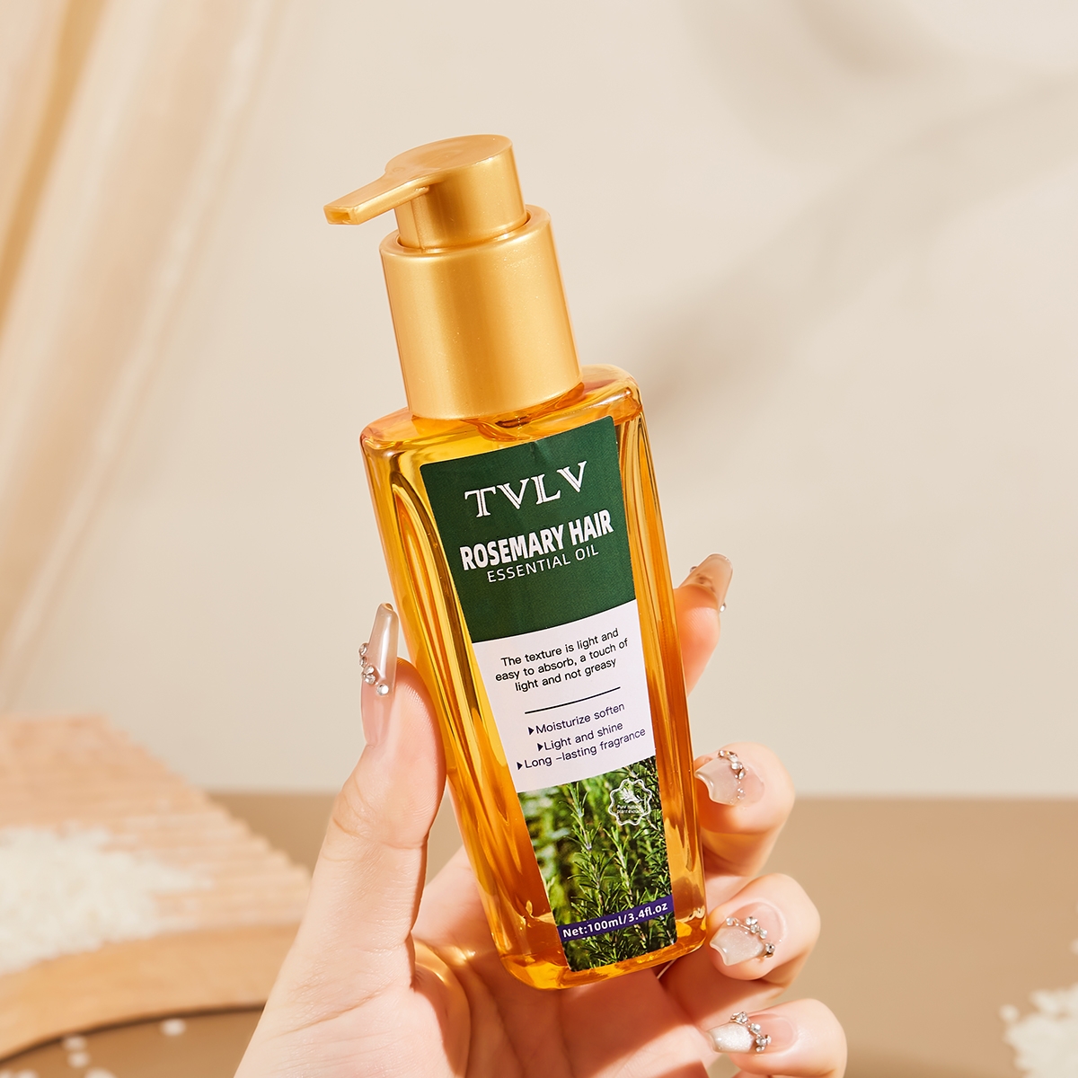 Rosemary%20Hair%20Essential%20Oil%20Long%20-lasting%20fragrance%20Hair%20Care%20Oil%20For%20split%20ends%20and%20dry%20hair%20Makes%20hair%20smooth%20silky%20-%20Image%207