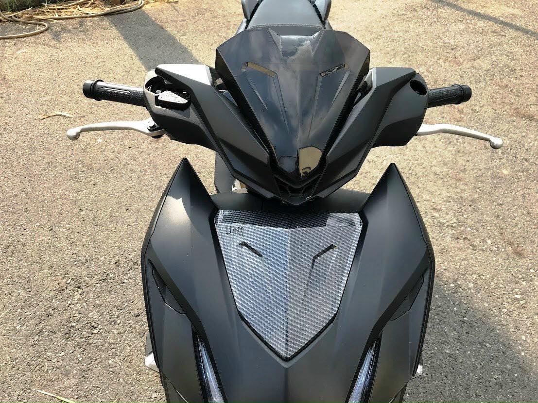 Ốp đầu/ mão/ Chắn gió xe WinnerX 2022 v3 (khói )