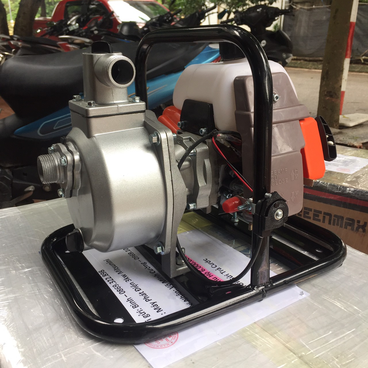 Máy Bơm Nước 2 Thì 1450W Yokohama YM-411