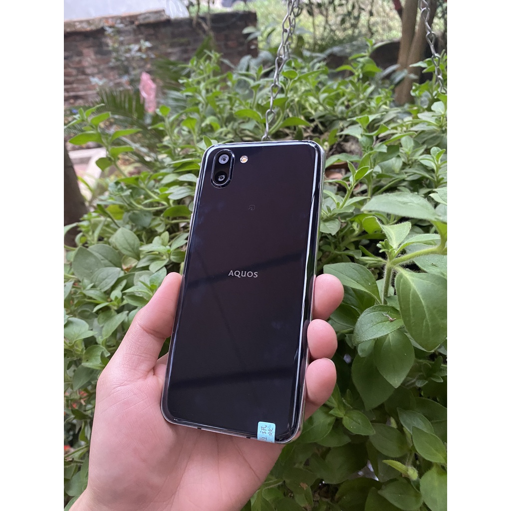 Điện thoại sharp Aquos R2 chip 845 màn hình 120hz