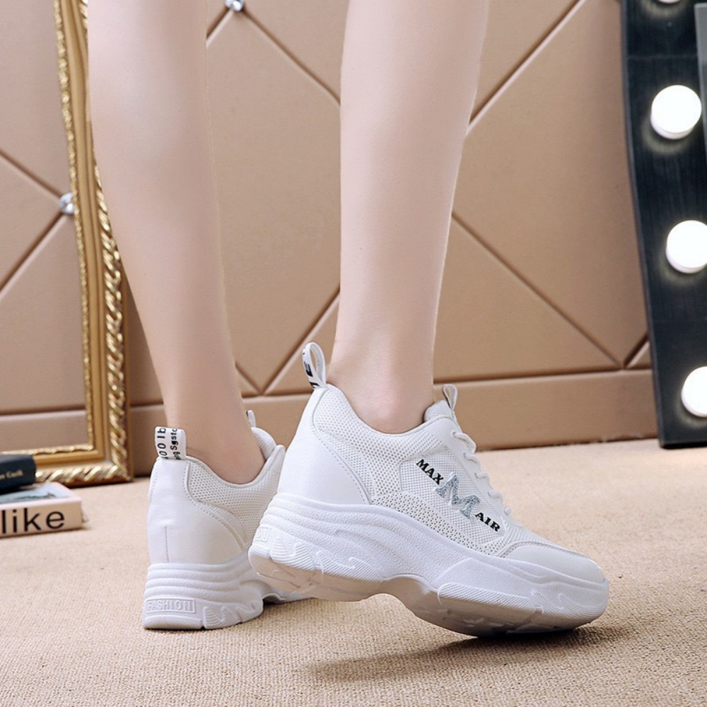 Giày Thể Thao Nữ MWC NUTT- 0385