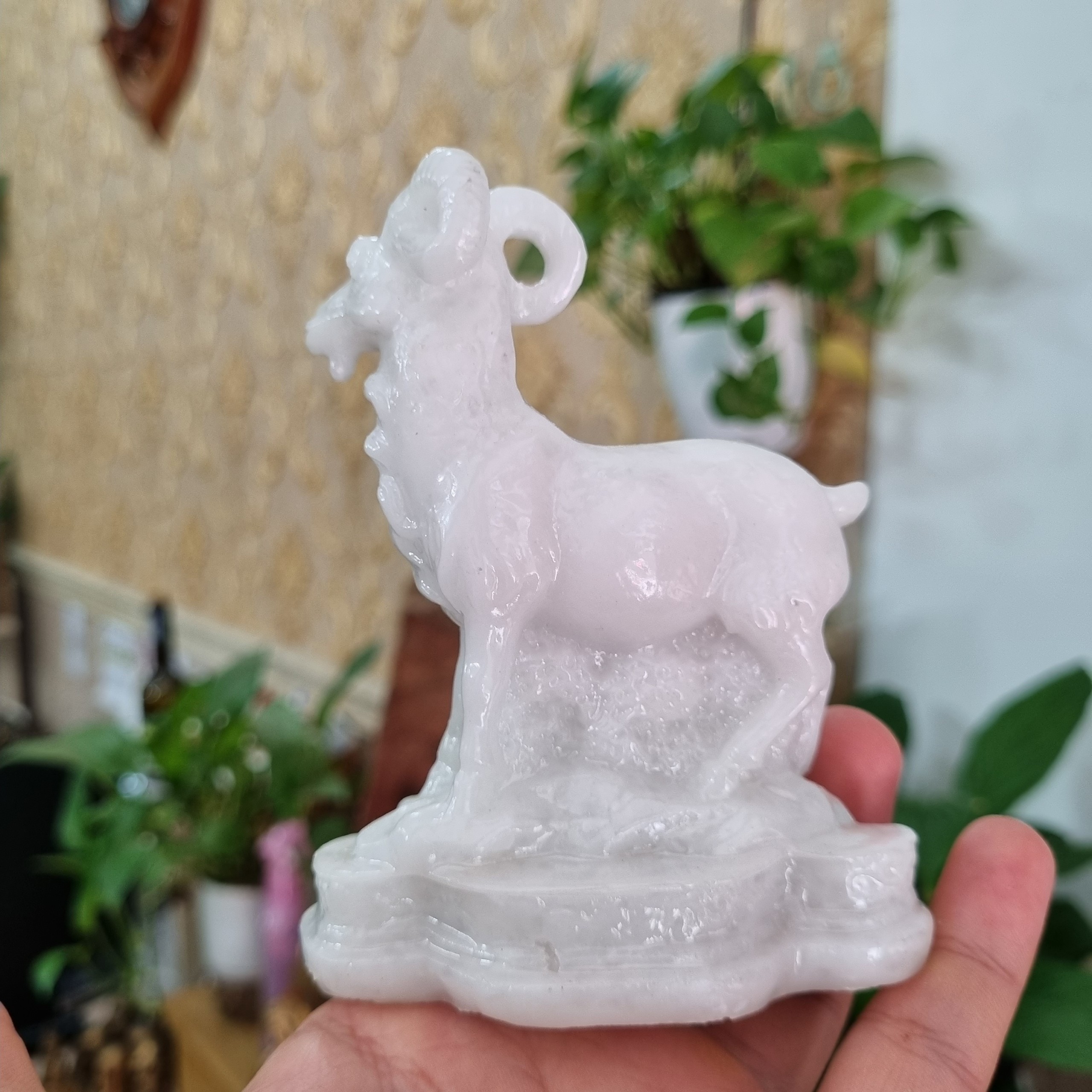 Tượng Đá Trang Trí Dê Phong Thủy - Đá Màu