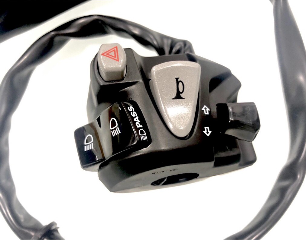 Cùm Công Tắc CB650F bên trái