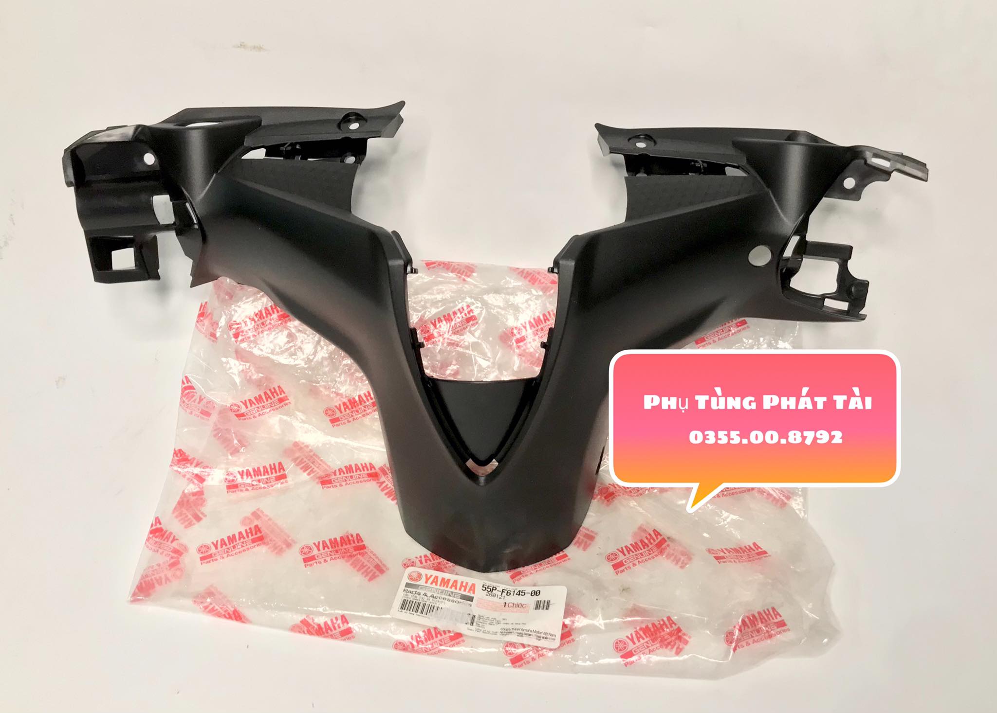 Bợ Cổ - Ốp Đầu Sau Exciter 2011 - 5 Số Chính Hãng Yamaha