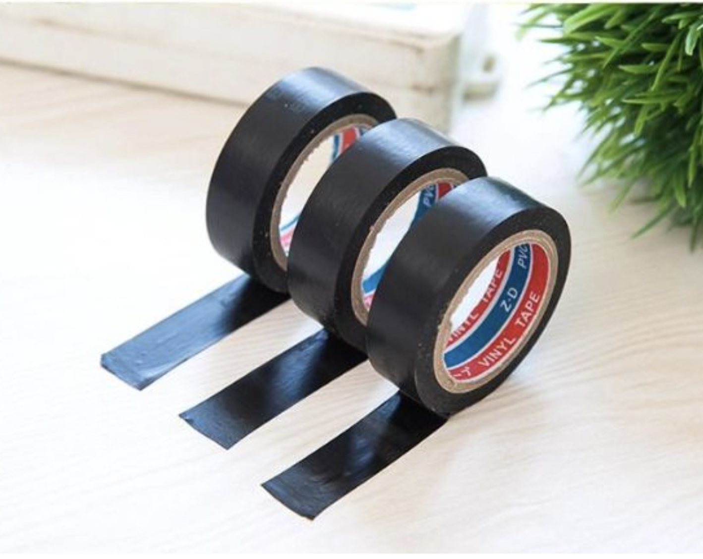 Băng keo đen cách điện ( 1 cuộn 5m )
