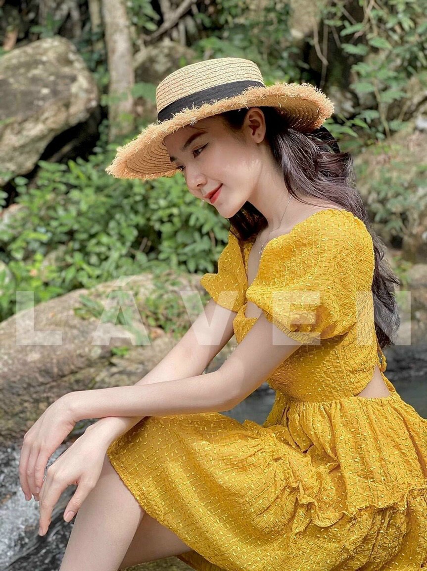 Đầm váy nữ cổ vuông tay búp cột nơ sau lưng chất vải dày mịn có size lựa chọn