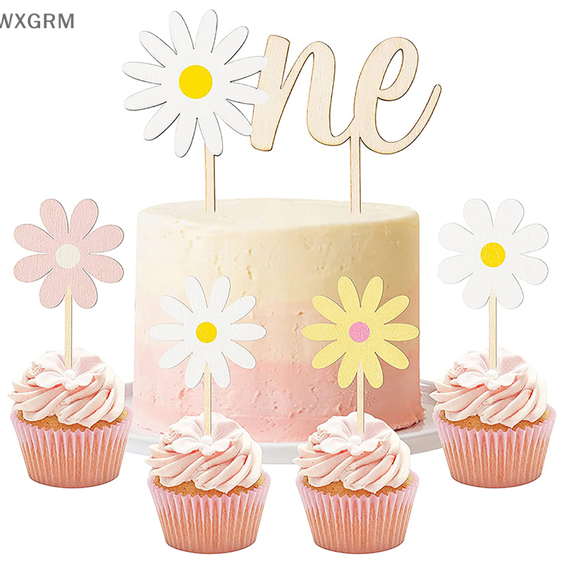 Peachy Pink And Peach Deluxe Daisy Cake Topper — Burnt Butter Cakes
