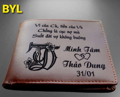 Ví da nam/Ví Nam Da Bò Khắc Hình/Ví khắc tên BYL