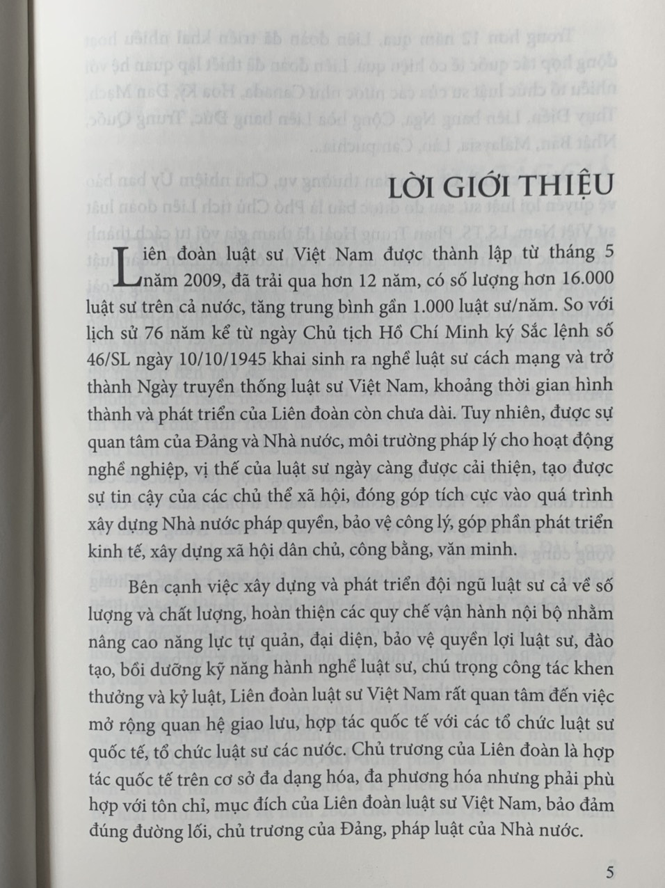Muôn dặm đường xa…