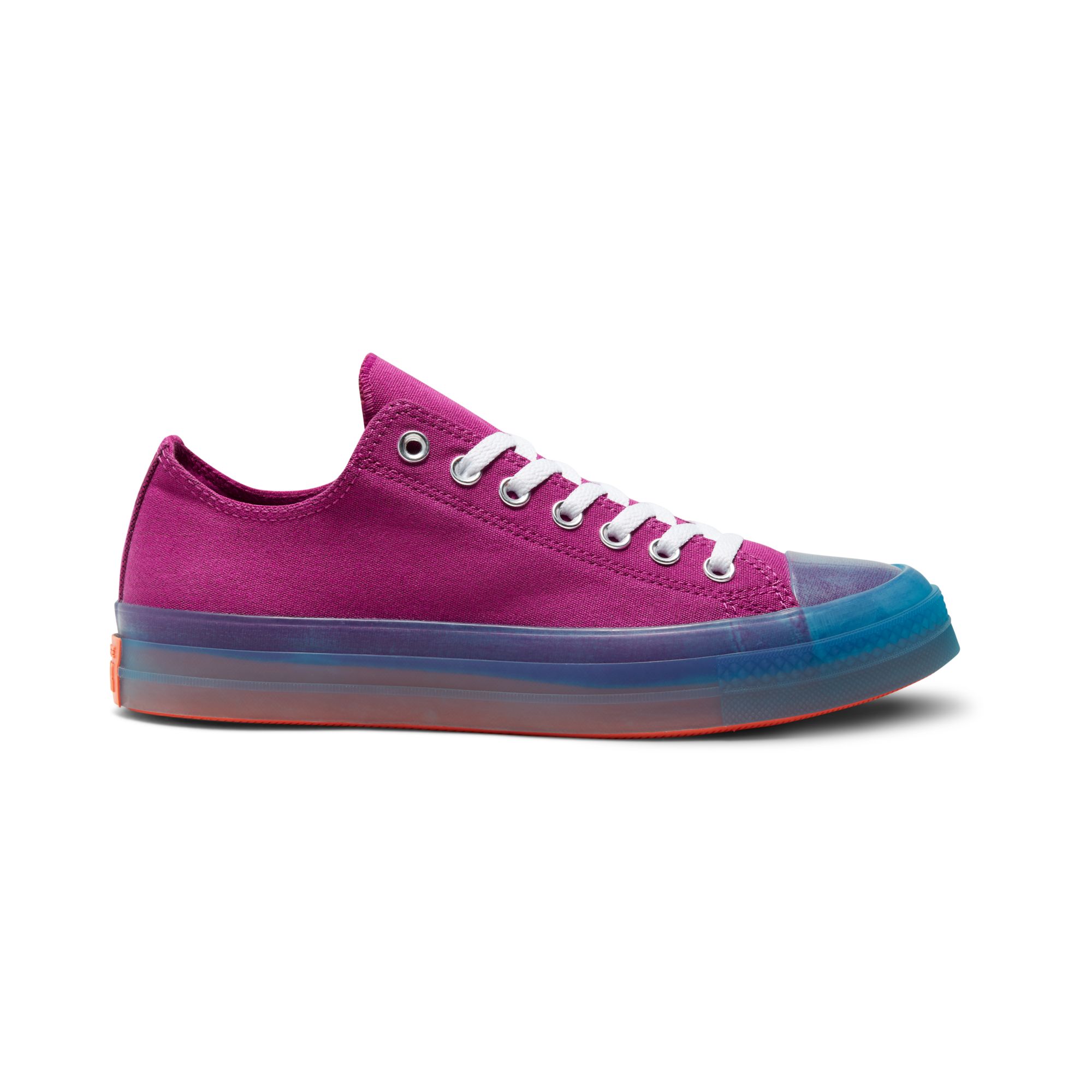 converse love heart black