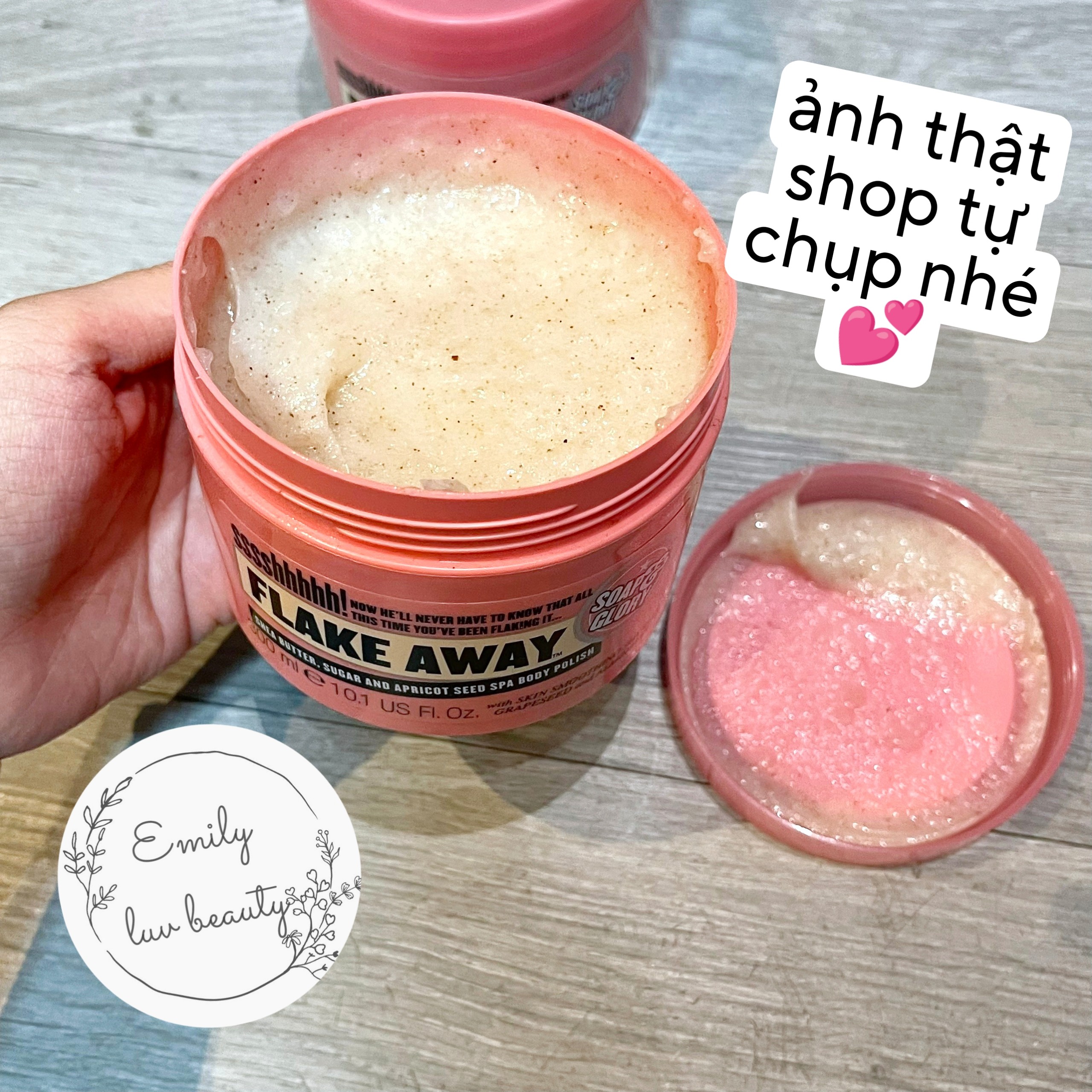 Tẩy da chết toàn thân Soap & Glory 300ml UK