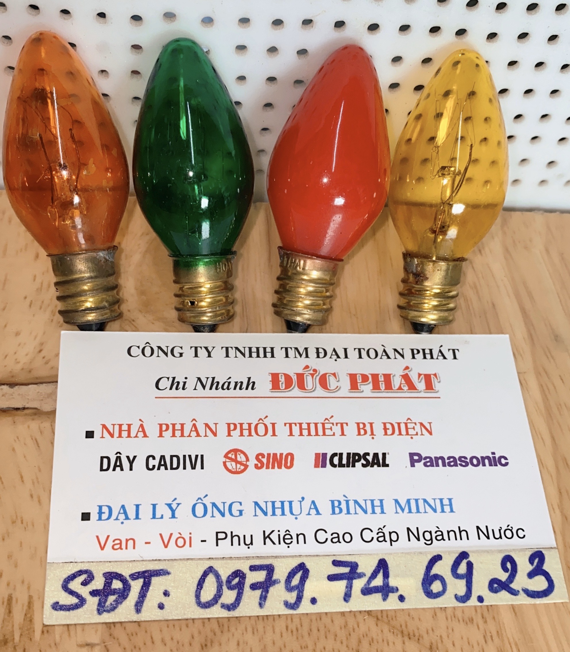 bóng đèn bàn thờ - bóng đèn trái ớt