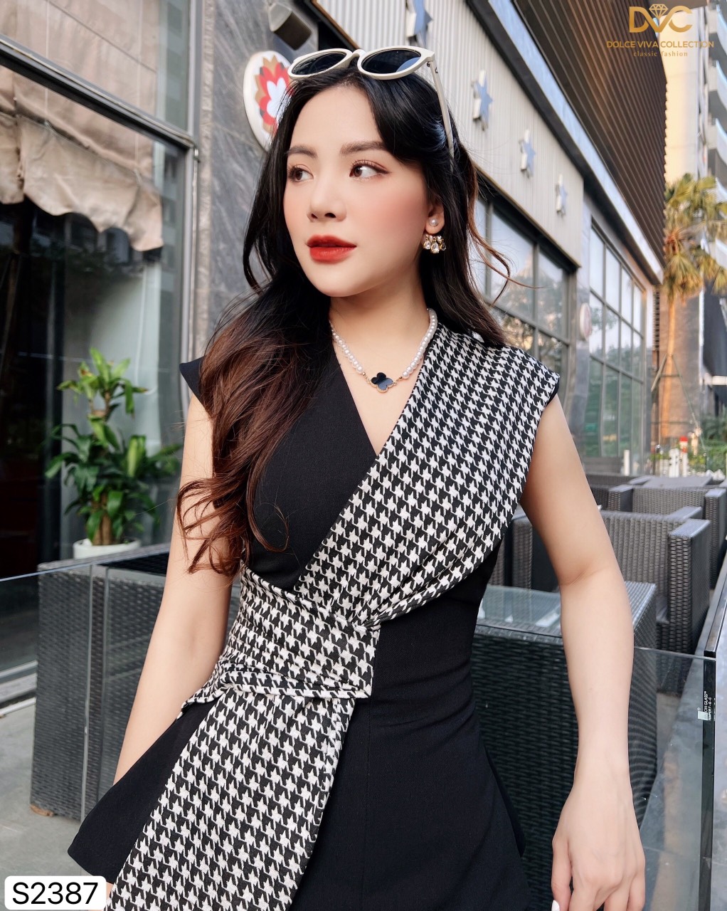 SET ÁO ĐEN SÁT NÁCH PHỐI KẺ S2387 - DOLCE VIVA COLLECTION