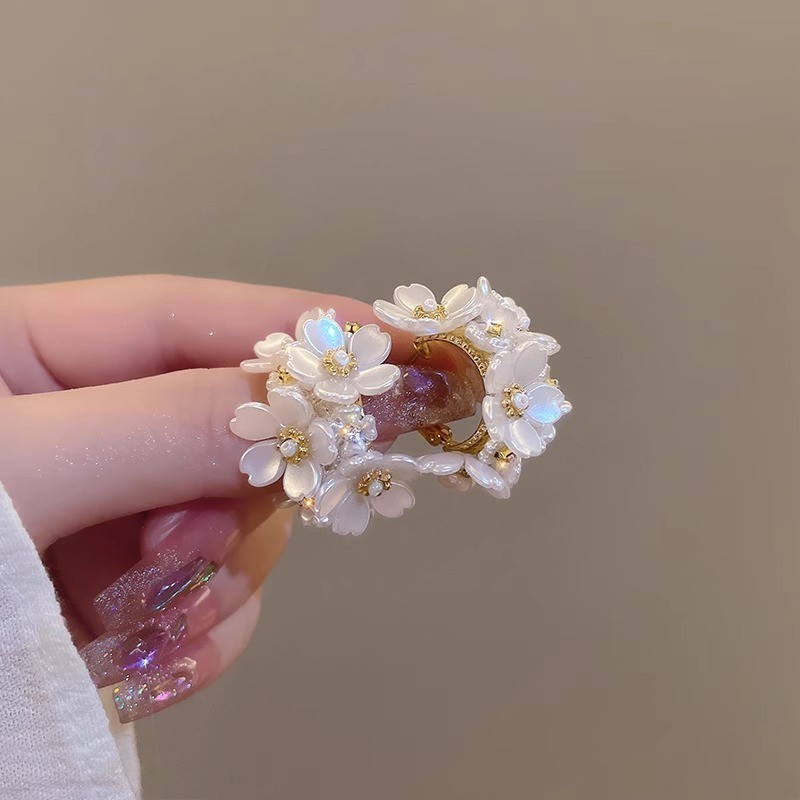 Enacolor%20Elegant%20White%20Flower%20Earrings%20for%20Women%20Girl%20Trendy%20Accessories%20Jewelry%20Gifts%20for%20gf%20-%20Image%206