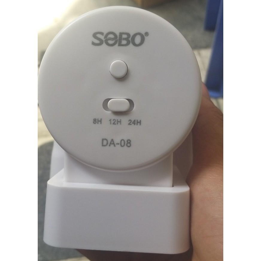máy cho ăn tự động dành cho cá cảnh SOBO DA-08