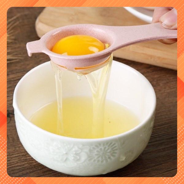 Dụng Cụ Lọc Tách Lòng Đỏ Trứng chất liệu nhựa lúa mạch