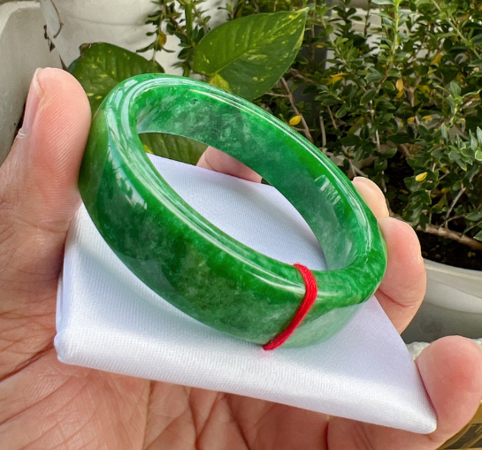 Vòng tay nam nữ cẩm thạch bản hẹ nhỏ thời trang,đủ side tay,có tư vấn kỹ.