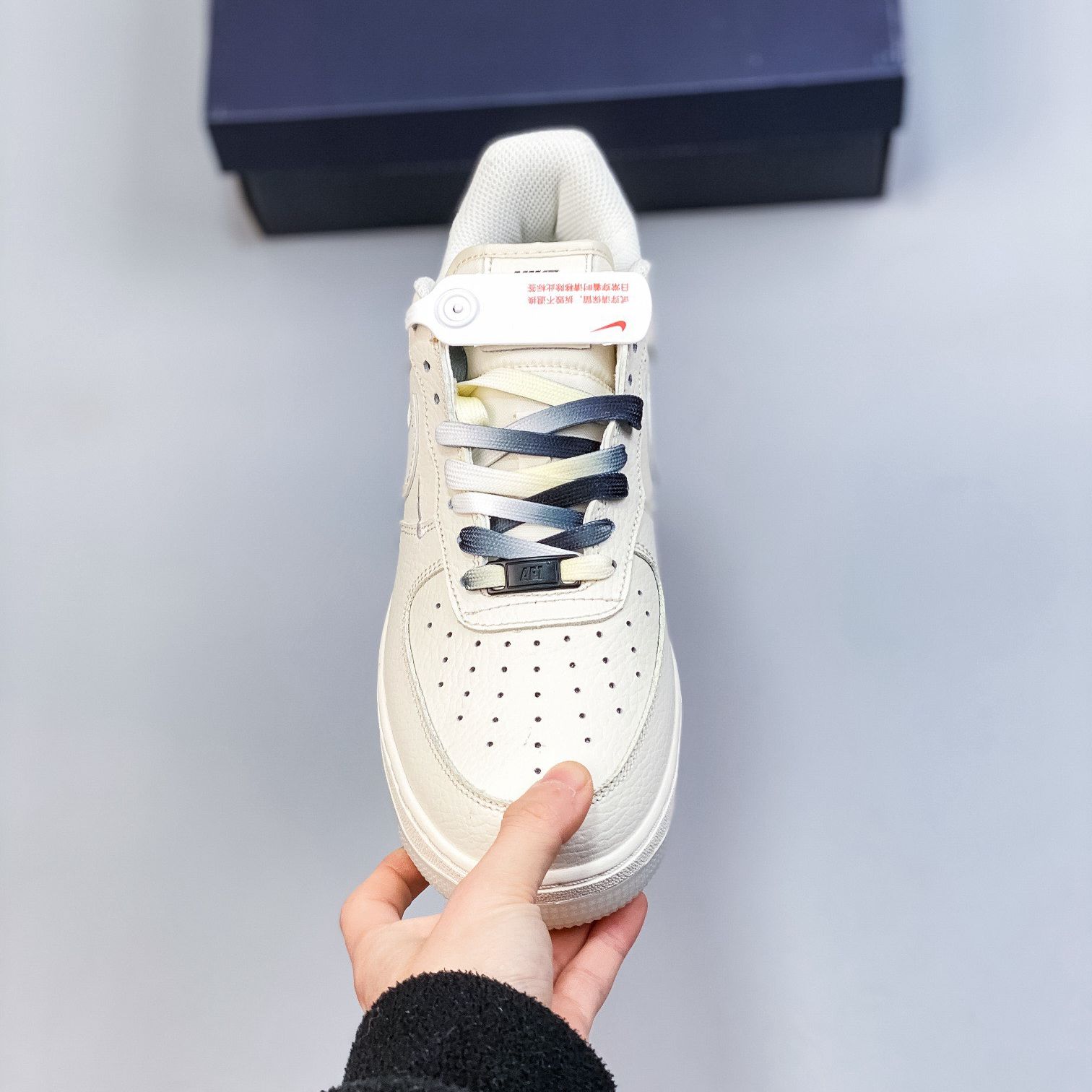 HÀNG CAO CẤP GIÀY THỂ THAO AIR FORCE 1 LOW BROOKLYN ( DÂY VÀ ĐẾ ÂM DƯƠNG)