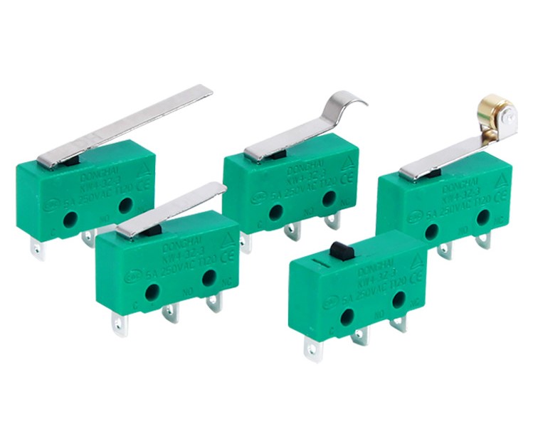 Công Tắc Hành Trình 3 Chân 5A 250V