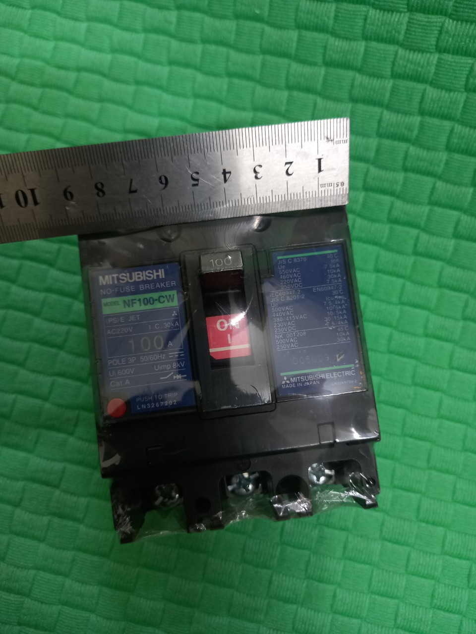 CB NHẬT BẢN 100A NHẬT BẢN 3 PHA 380v