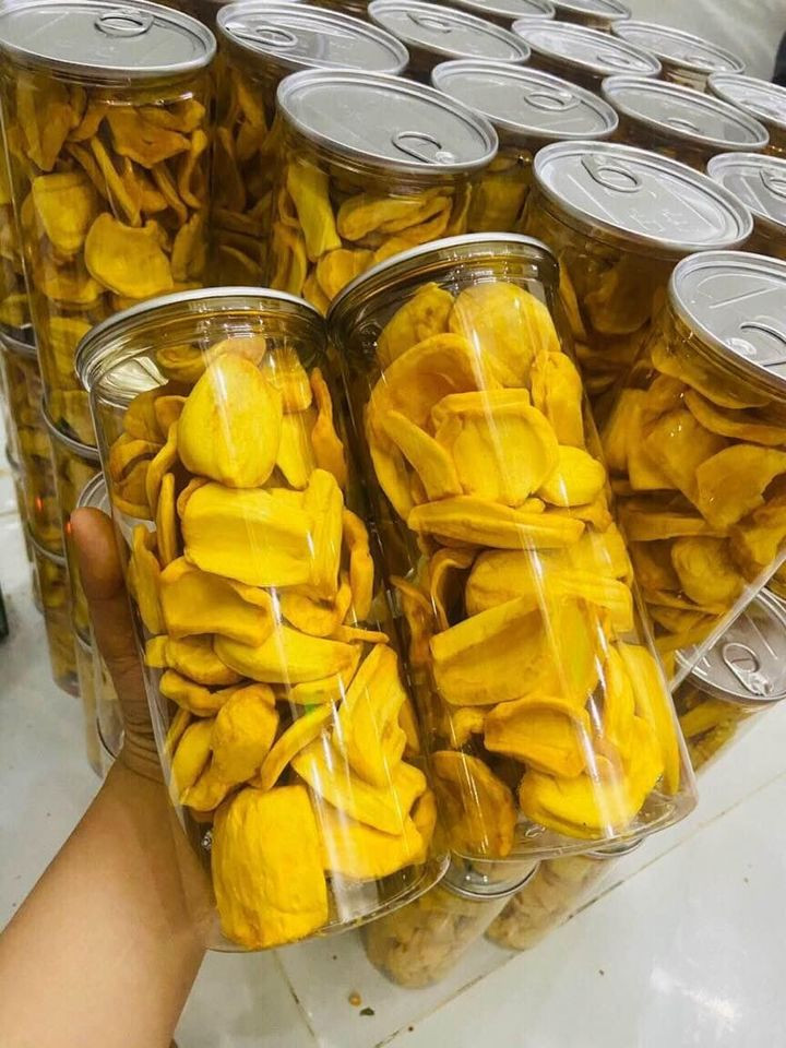 Lon pet 220gr Mít sấy nguyên cánh - giòn ngon