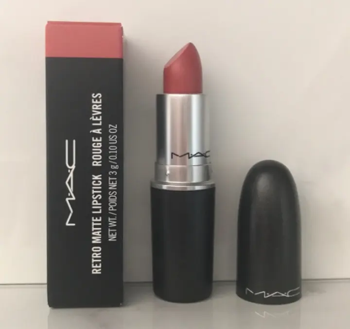 retro lipstick
