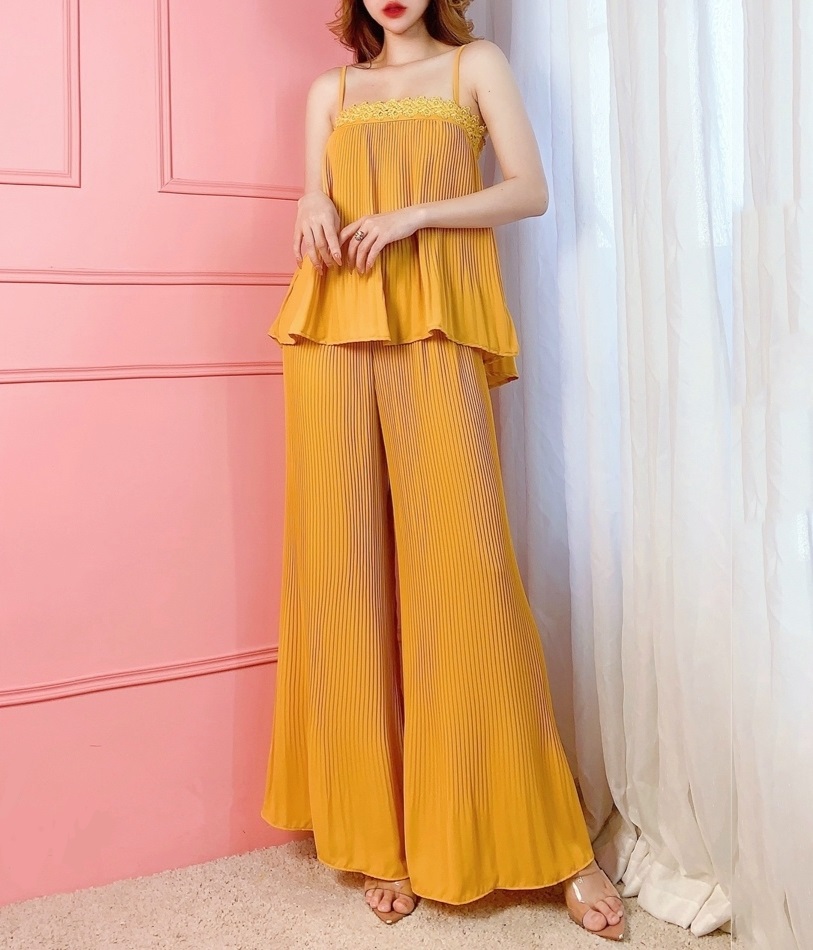 Set đồ bộ nữ vải lụa dập ly phối ren thời trang (Freesize dưới 58kg)