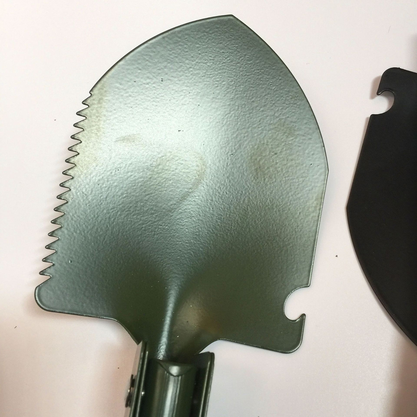 Multi-functional Folding Shovel Portable Shovel for Backpacking Portable Military Folding Shovel with Tactical Carry Case Essential Outdoor Camping Tool for Adventurers