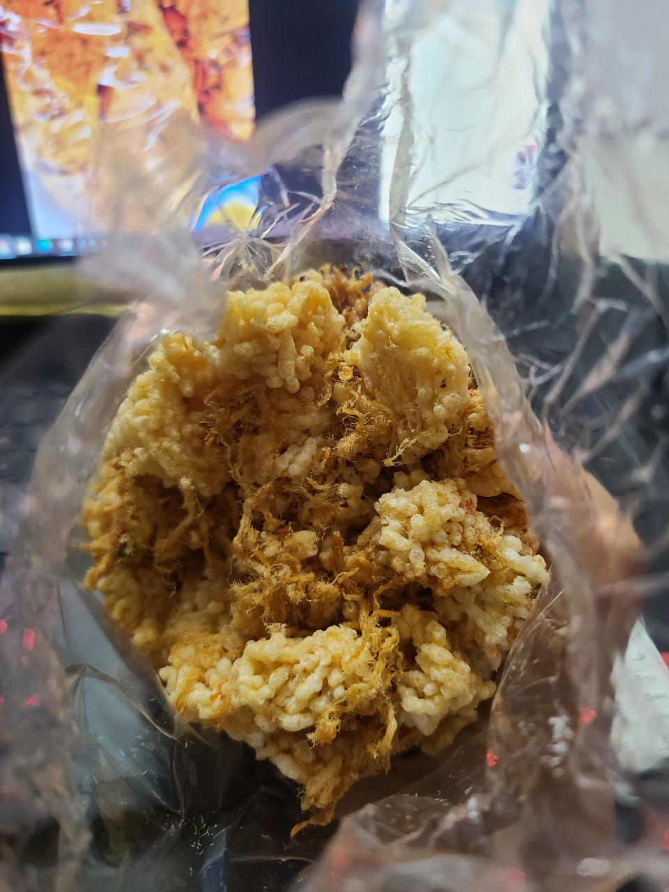 1.2kg Cơm cháy bể siêu chà bông - gói 400gam