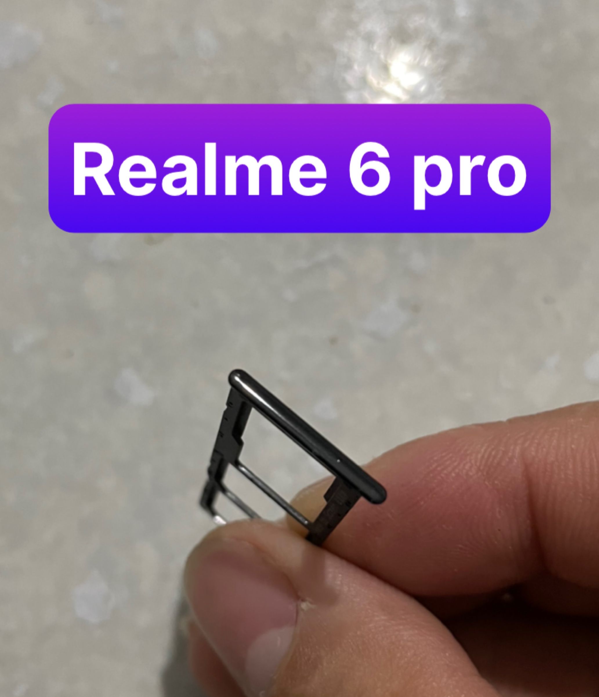Khay sim realme 6 pro