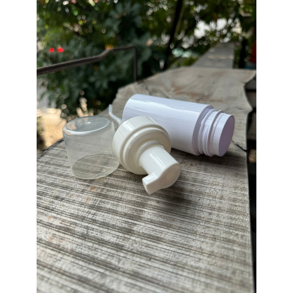 Chai lọ tạo bọt đựng sữa rửa mặt Thỏ Lab 100ml 150ml
