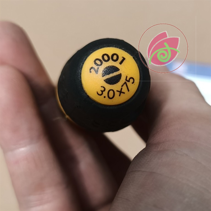 Tua vít dẹp cán mềm 3.0×75mm tolsen 20001