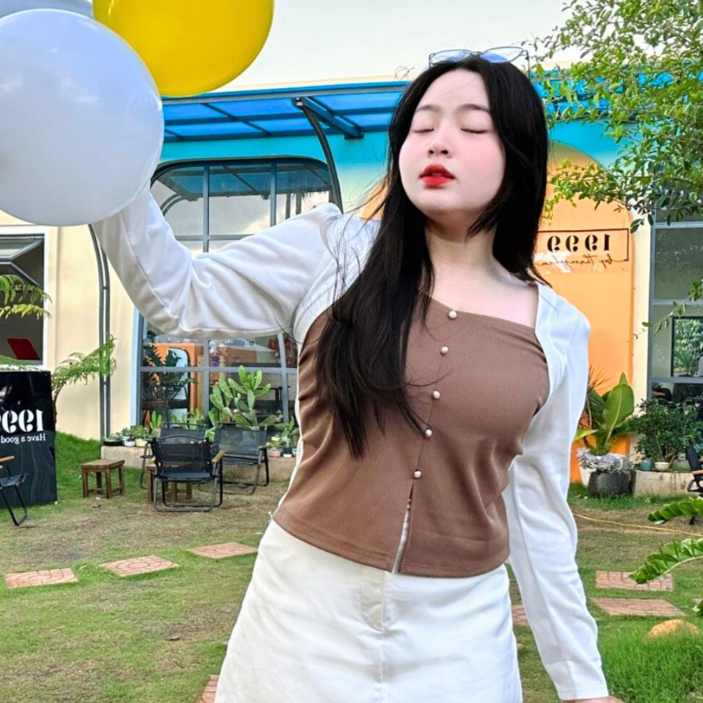 Áo thun bigsize nữ tay dài cách điệu hottrend mùa thu đông cổ nữ hoàng trang trí hàng nút xinh mùa thu đông-G59
