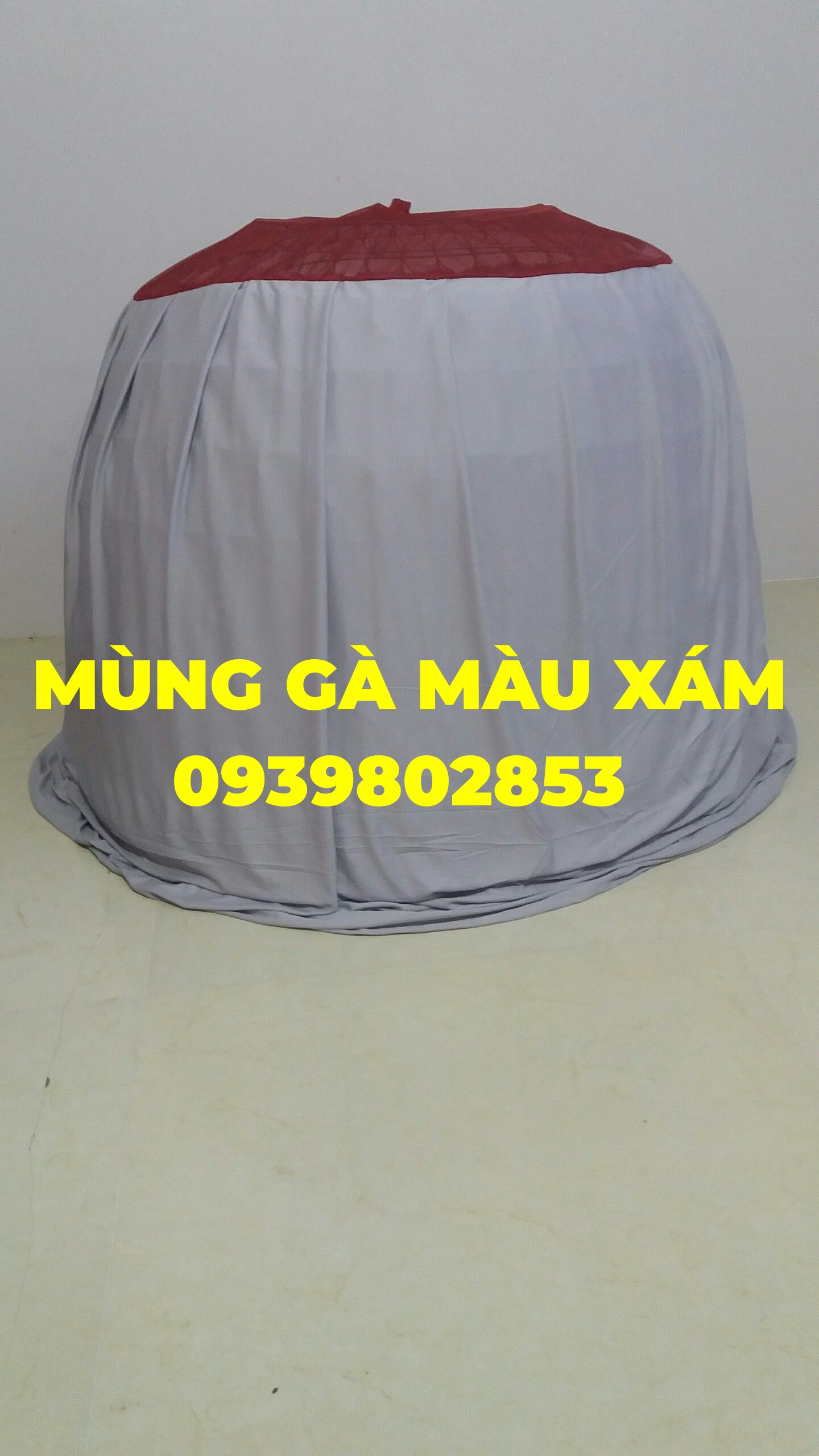 Mùng gà nòi 1 cái màu xám