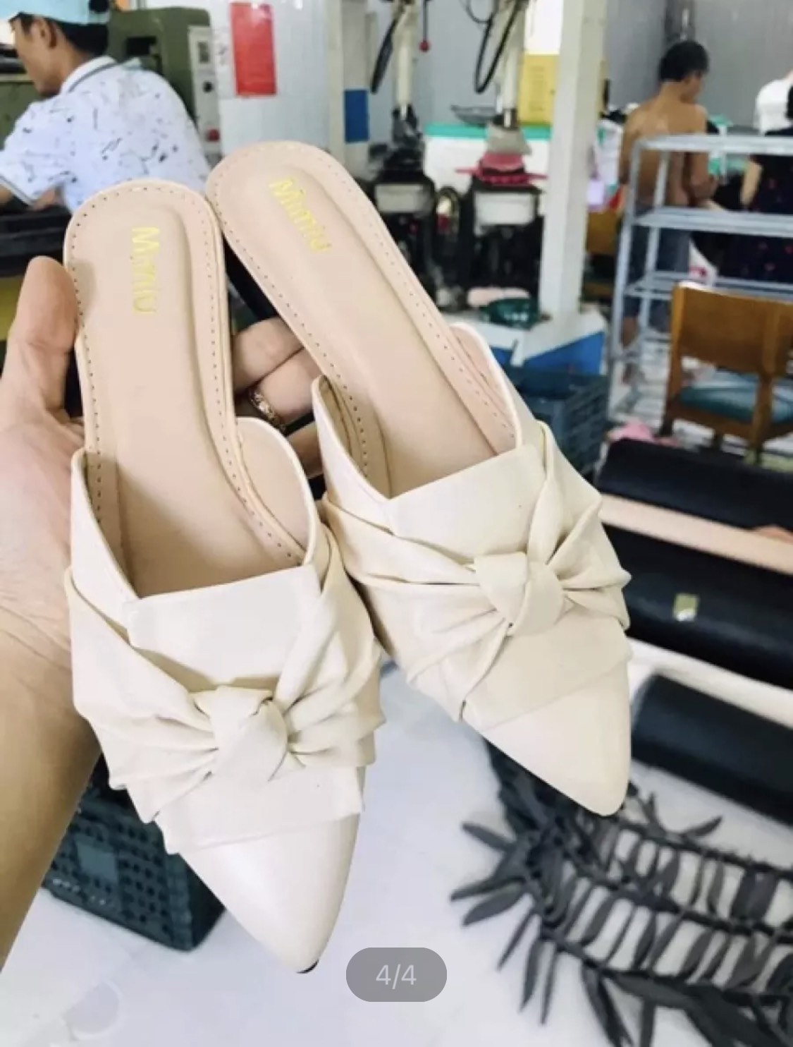 Giày Sục Bít Mũi Nữ