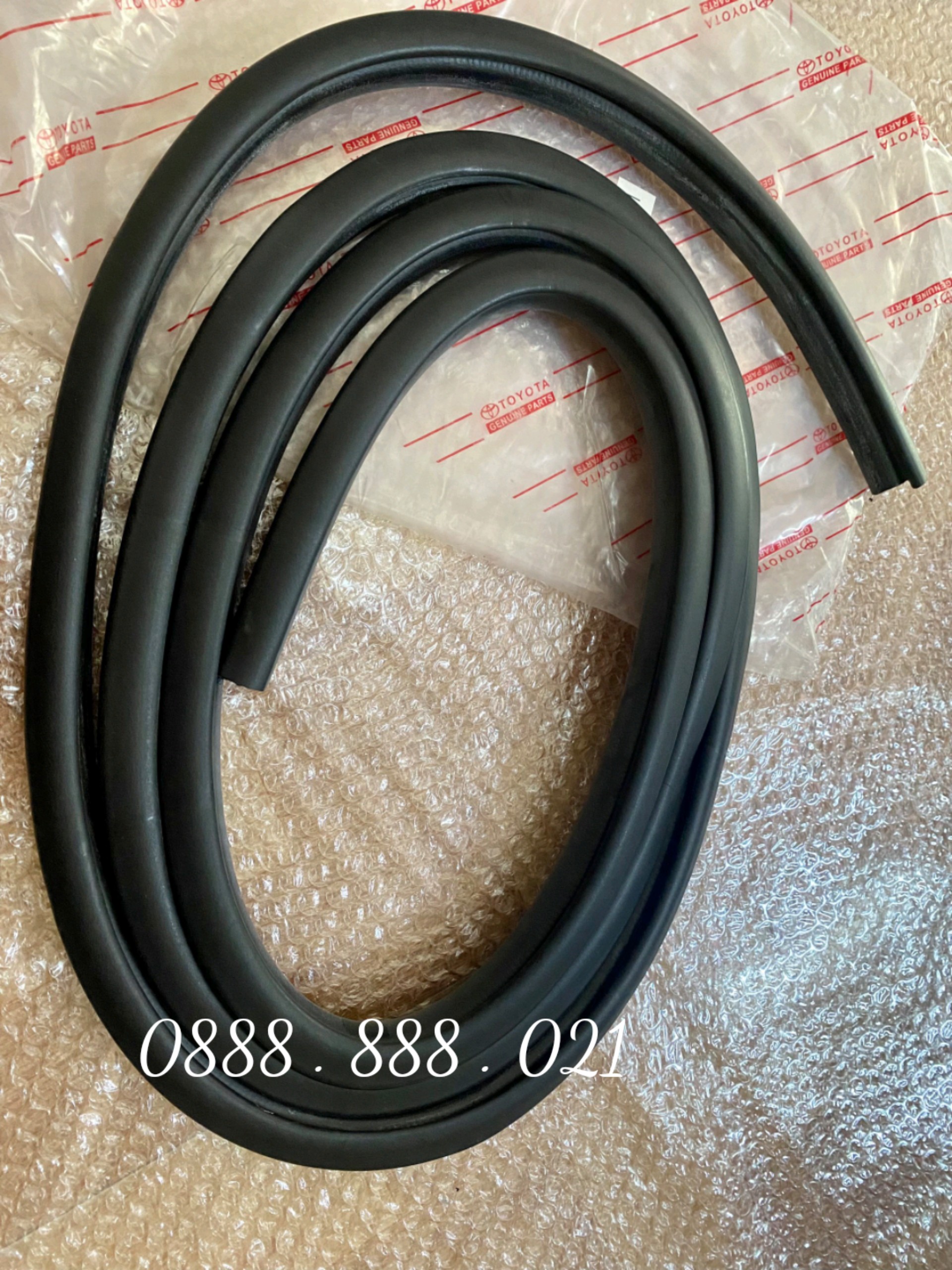 Gioăng khung cửa Vios 08 - 13 ( gioăng thân xe , giá 1 chiếc )