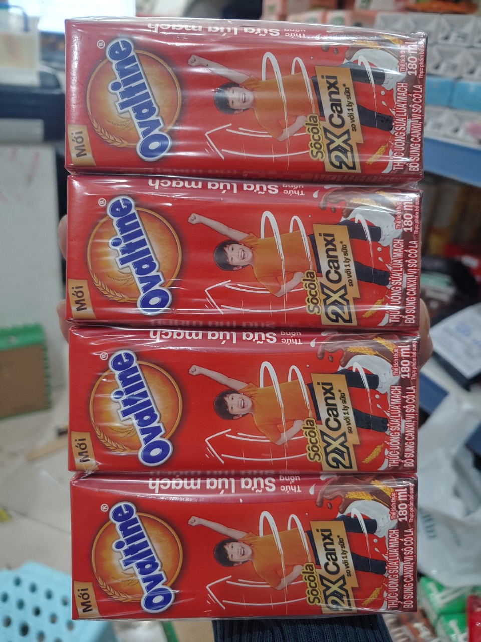 Sữa Lúa Mạch Ovaltine hộp 180ml/110ml