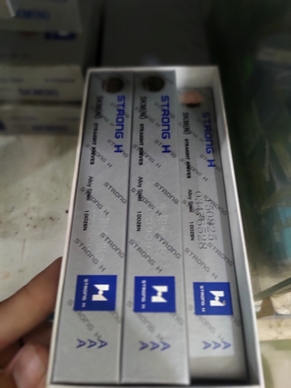 dao máy cắt vải đứng