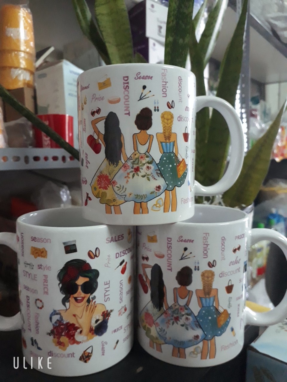 LY SỨ CÓ QUAI DÀY DẶN HỌA TIẾT