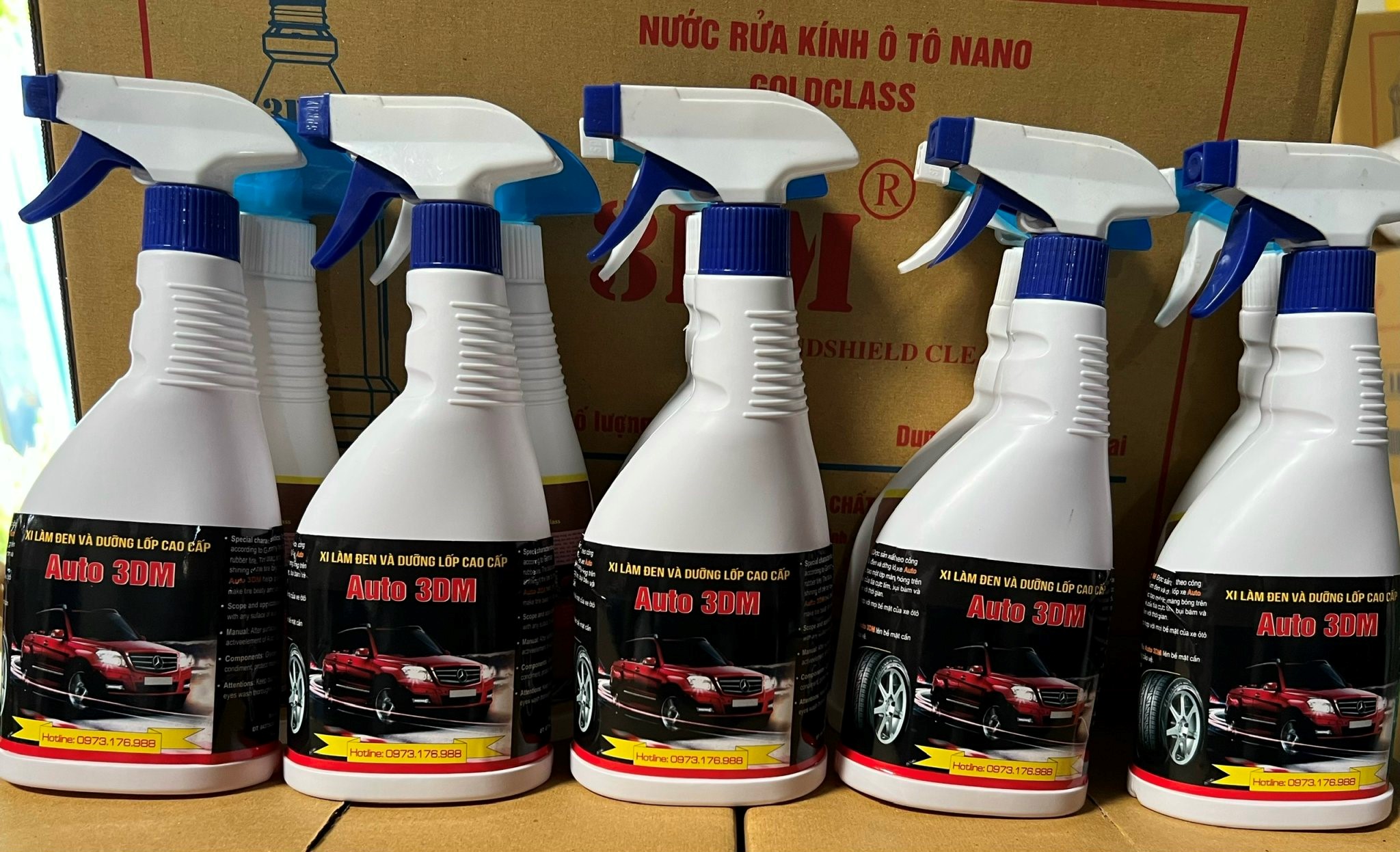 Xi đen bóng dưỡng lốp ô tô can 4 LIT
