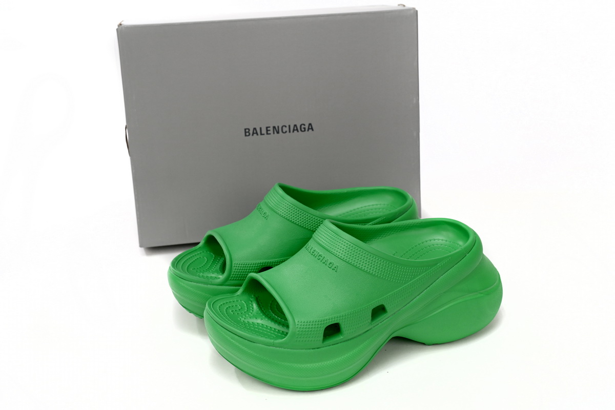 balenciaga funny crocs