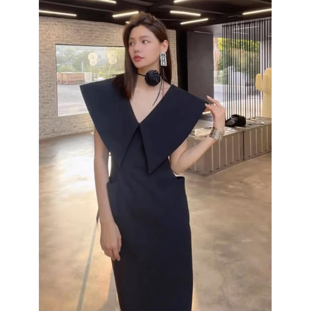 Váy chờm tay túi cổ v trơn ECLIPSE CLOTHING