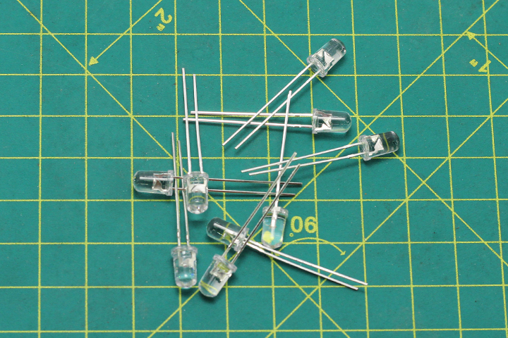 Led Đơn Siêu Sáng 3mm Gói 100 Bóng - Chân Dài (Ánh Sáng Tinh Khôi)