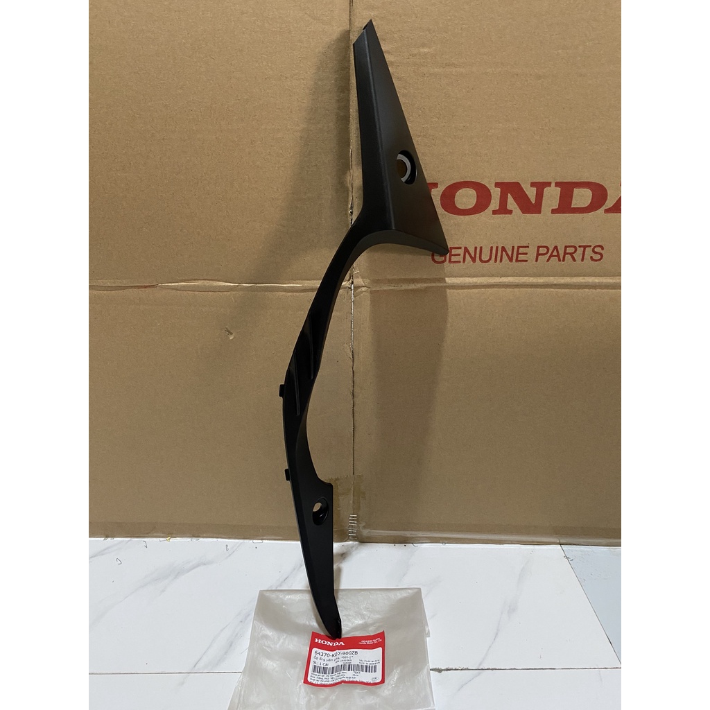 Ốp ống yếm phải Wave RSX 110 2012 đen nhám *NH-1* (64370K07900ZB)